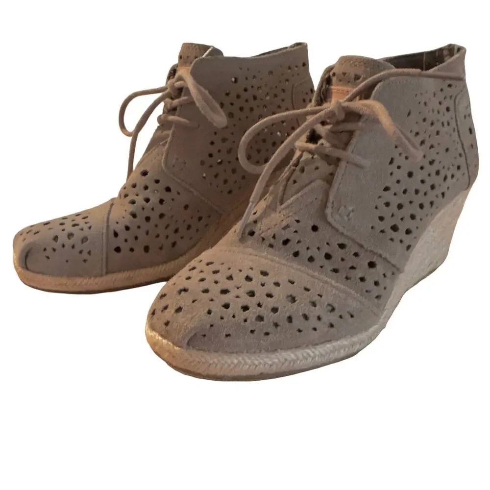Toms Suede Leather Laser Cut Out Espadrille Wedge Ankle Booties Shoes sz 6.5